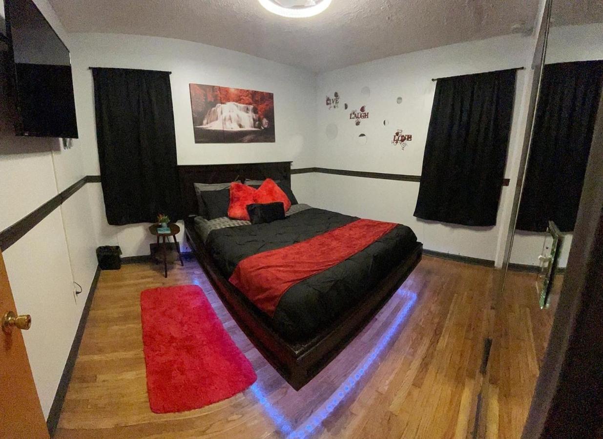 דטרויט Adults Only Vacation Rental With Hot Tub- No Parties מראה חיצוני תמונה