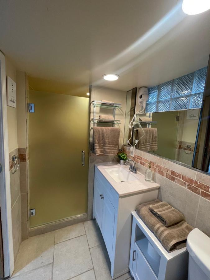 דטרויט Adults Only Vacation Rental With Hot Tub- No Parties מראה חיצוני תמונה