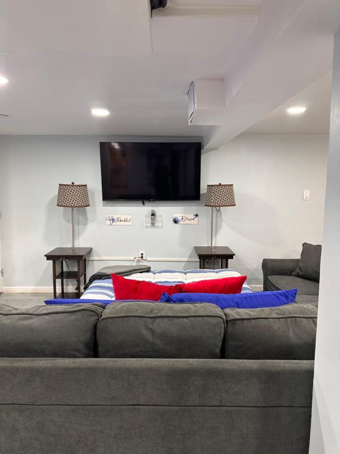 דטרויט Adults Only Vacation Rental With Hot Tub- No Parties מראה חיצוני תמונה