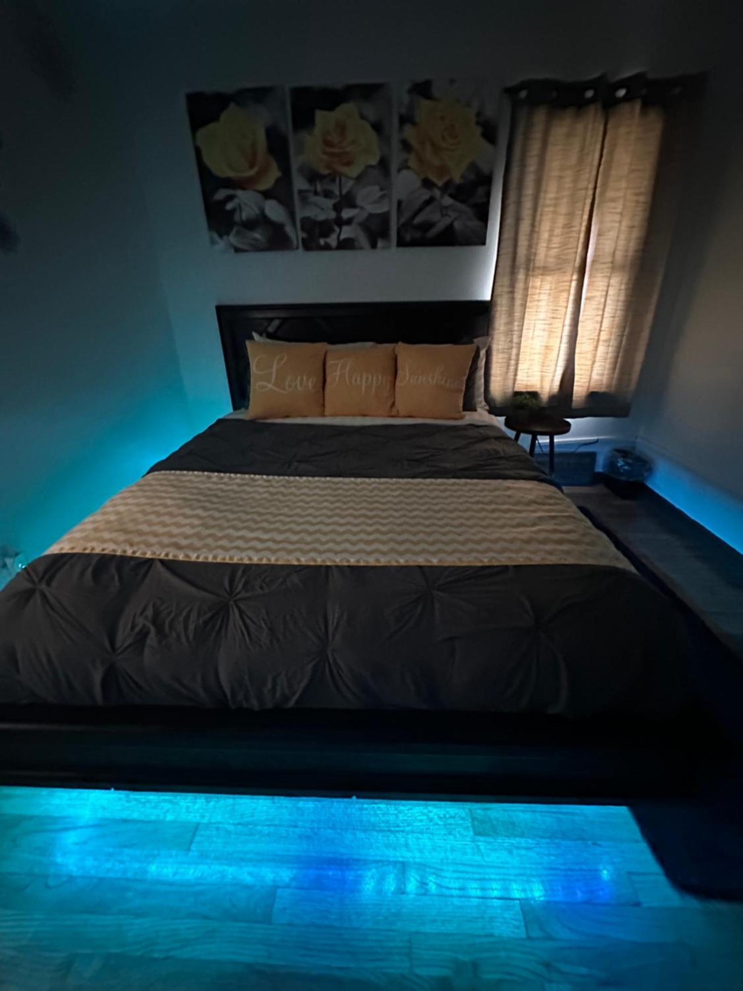 דטרויט Adults Only Vacation Rental With Hot Tub- No Parties מראה חיצוני תמונה